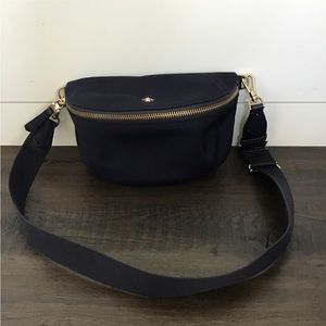 Kate Spade Taylor medium belt bag. Rich Navy. Gently used. Excellent condition!
